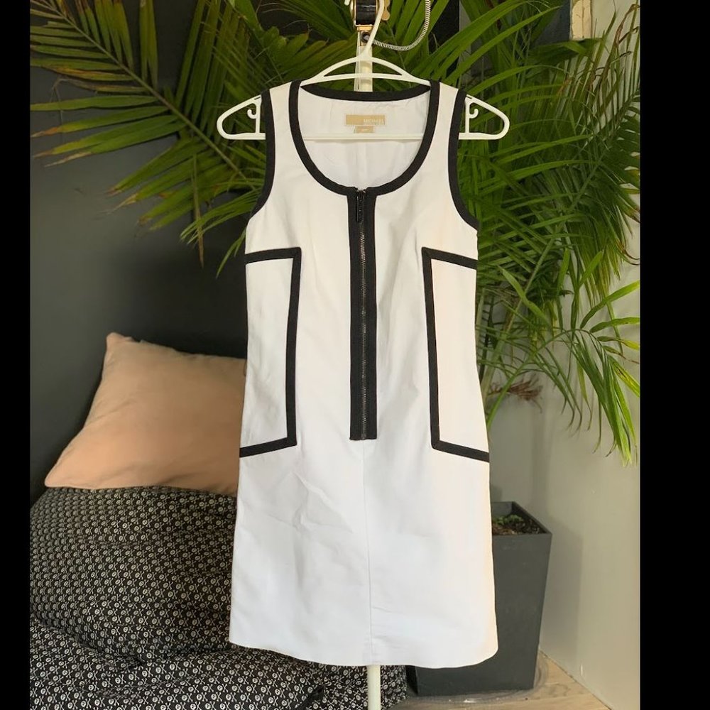 Micheal Kors 2P Black and white dress